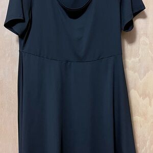 Size 1x stretchy black skater dress